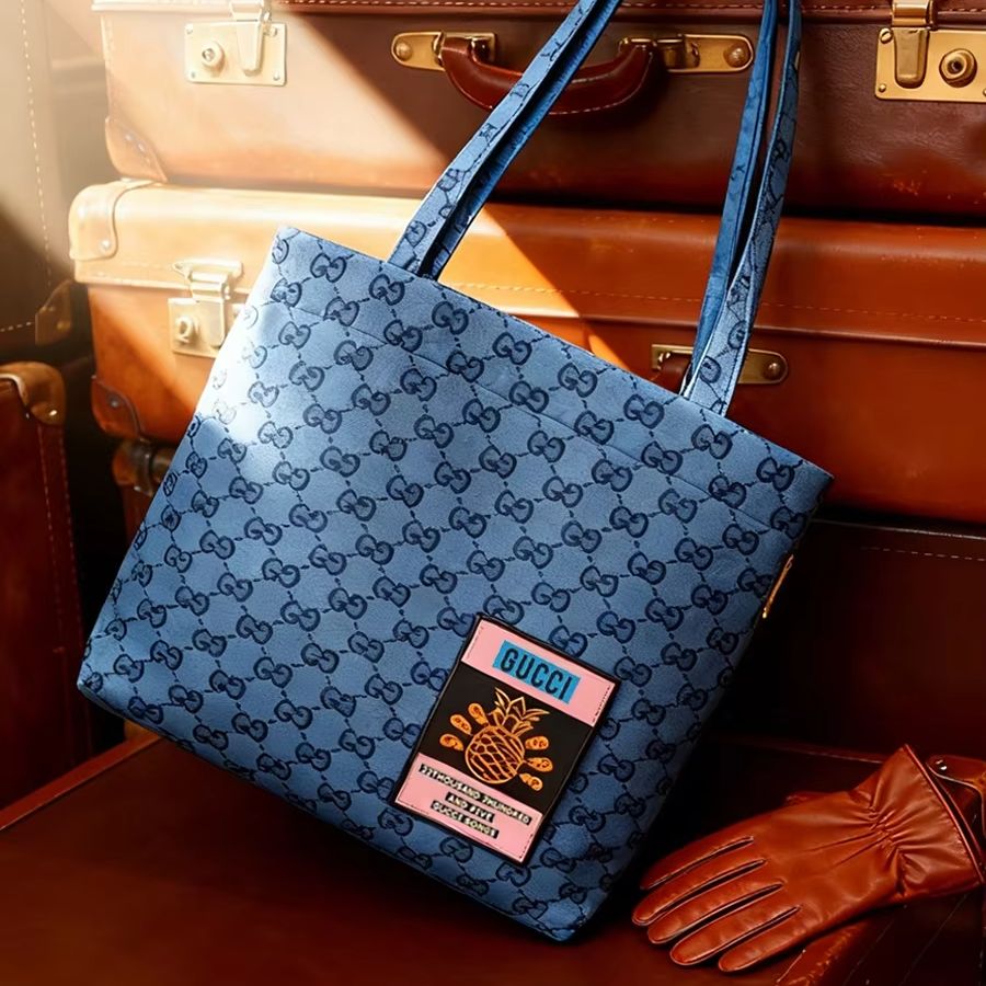 GUCCIバッグ レディース キャンバストートバッグ ライト - Tote Bag Beach のレビューと価格